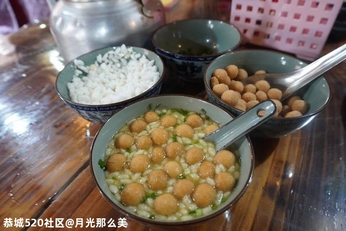 被誉为“长寿之乡”的贺州，真好奇当地人吃的都有哪些美食呢？313 / 作者:月光那么美 / 帖子ID:280444