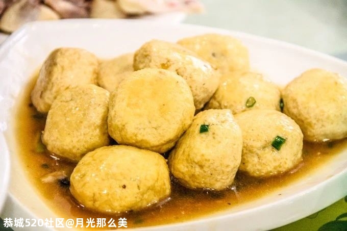 被誉为“长寿之乡”的贺州，真好奇当地人吃的都有哪些美食呢？1 / 作者:月光那么美 / 帖子ID:280444