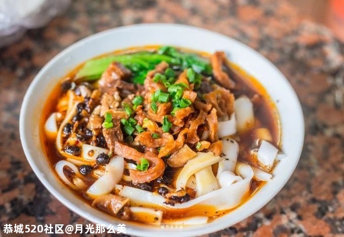 被誉为“长寿之乡”的贺州，真好奇当地人吃的都有哪些美食呢？927 / 作者:月光那么美 / 帖子ID:280444