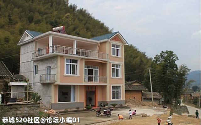 为什么很多人不在农村住， 还要在老家盖一座新房子？333 / 作者:论坛小编01 / 帖子ID:284613