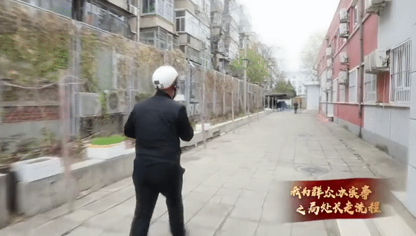 北京一处级干部当外卖小哥，12小时仅赚41元：“我觉得很委屈”777 / 作者:分叉路口 / 帖子ID:284741