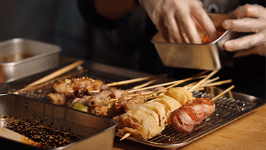 进来，感受沉浸式深夜炸串。523 / 作者:爱生活爱美食 / 帖子ID:287396