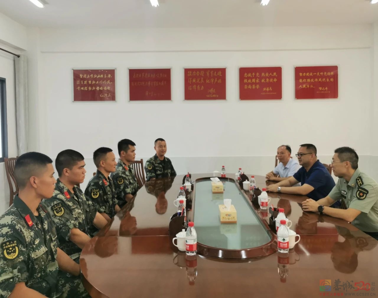 我县举行2021年度退役士兵欢送仪式885 / 作者:论坛小编01 / 帖子ID:288579