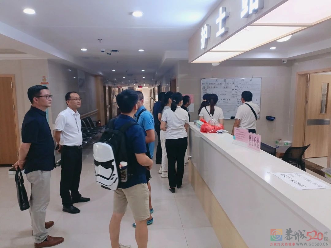 县瑶医医院联合桂林市第二人民医院举办“我为百姓送健康 ”义诊活动46 / 作者:论坛小编01 / 帖子ID:288997