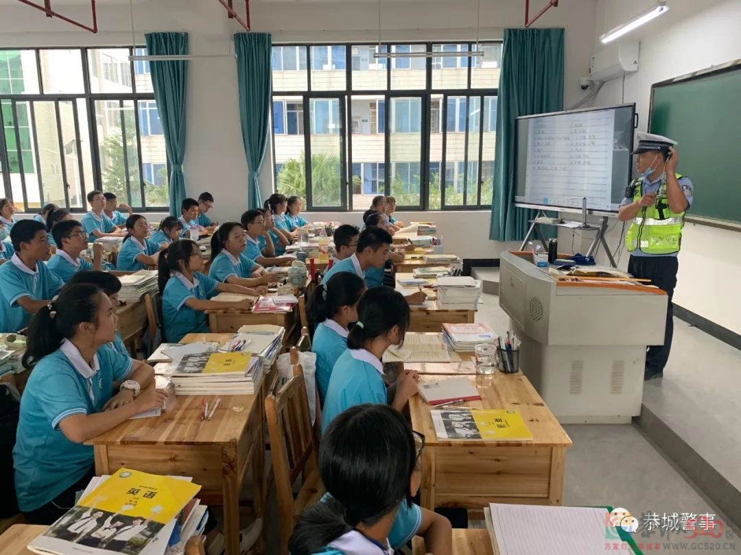 全县中小学生家长：这封信很重要，您收到了吗？155 / 作者:论坛小编01 / 帖子ID:289179