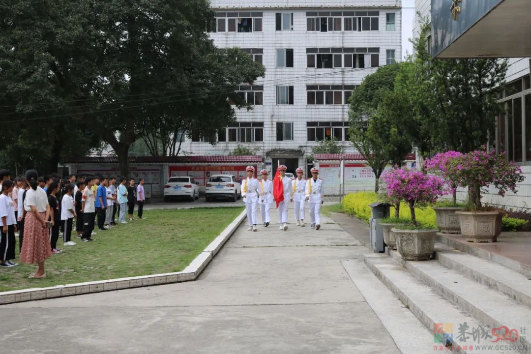 山河无恙 如花绽放 我县各界举行庆国庆系列活动130 / 作者:论坛小编01 / 帖子ID:289389