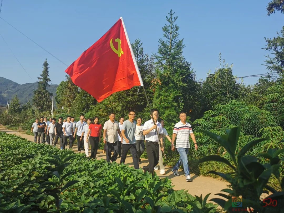 山河无恙 如花绽放 我县各界举行庆国庆系列活动570 / 作者:论坛小编01 / 帖子ID:289389