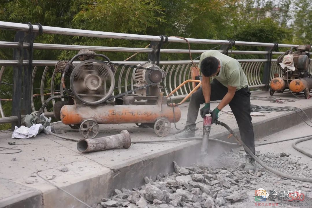 燕岩桥开始维修施工，预计春节前完工888 / 作者:论坛小编01 / 帖子ID:291288
