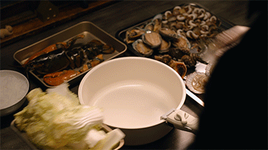 怕小海鲜们冷，洗白白盖上被子煮一煮。283 / 作者:爱生活爱美食 / 帖子ID:291689