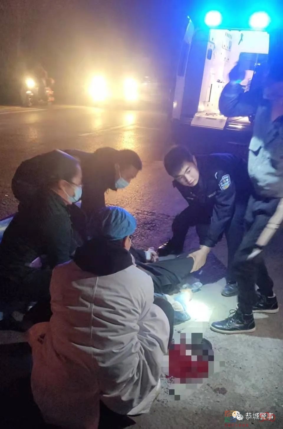 突发交通事故，民警及时救助受伤群众114 / 作者:论坛小编01 / 帖子ID:291824