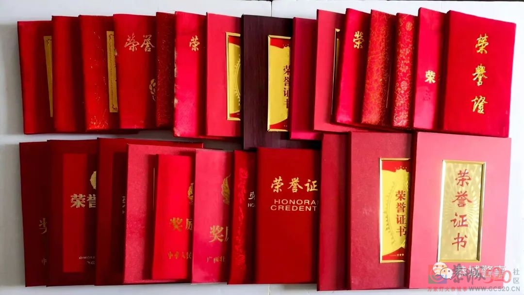 喜报！荣立个人二等功，他载誉而归！568 / 作者:论坛小编01 / 帖子ID:292002