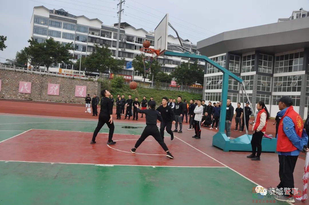 恭城公安2022年警体运动会开幕，各项赛事火热开场！808 / 作者:论坛小编01 / 帖子ID:292003