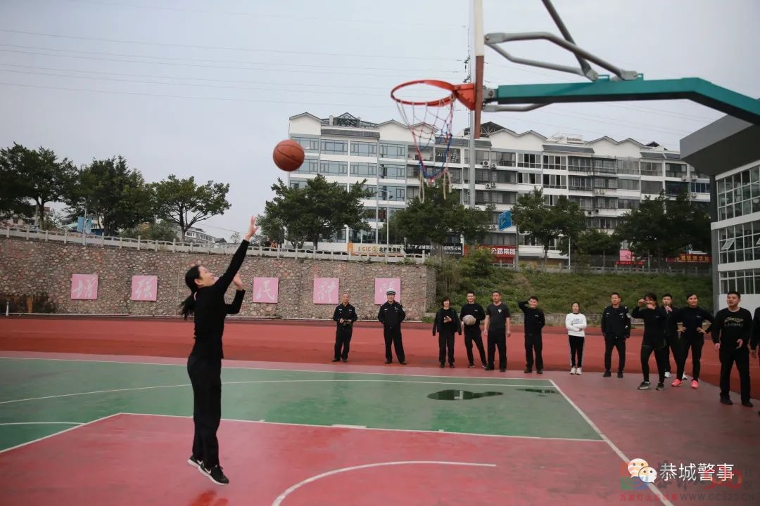恭城公安2022年警体运动会开幕，各项赛事火热开场！914 / 作者:论坛小编01 / 帖子ID:292003