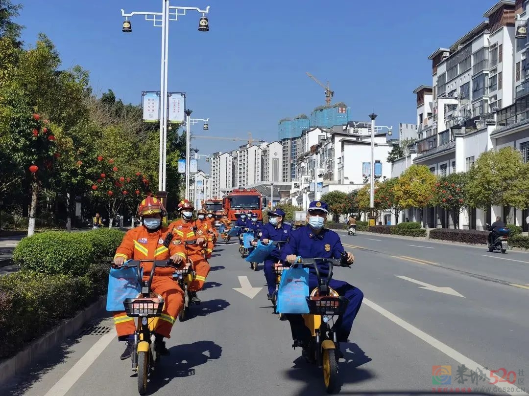 滴！“蓝朋友”骑上“小黄车”，赶着去干这事！891 / 作者:论坛小编01 / 帖子ID:293524