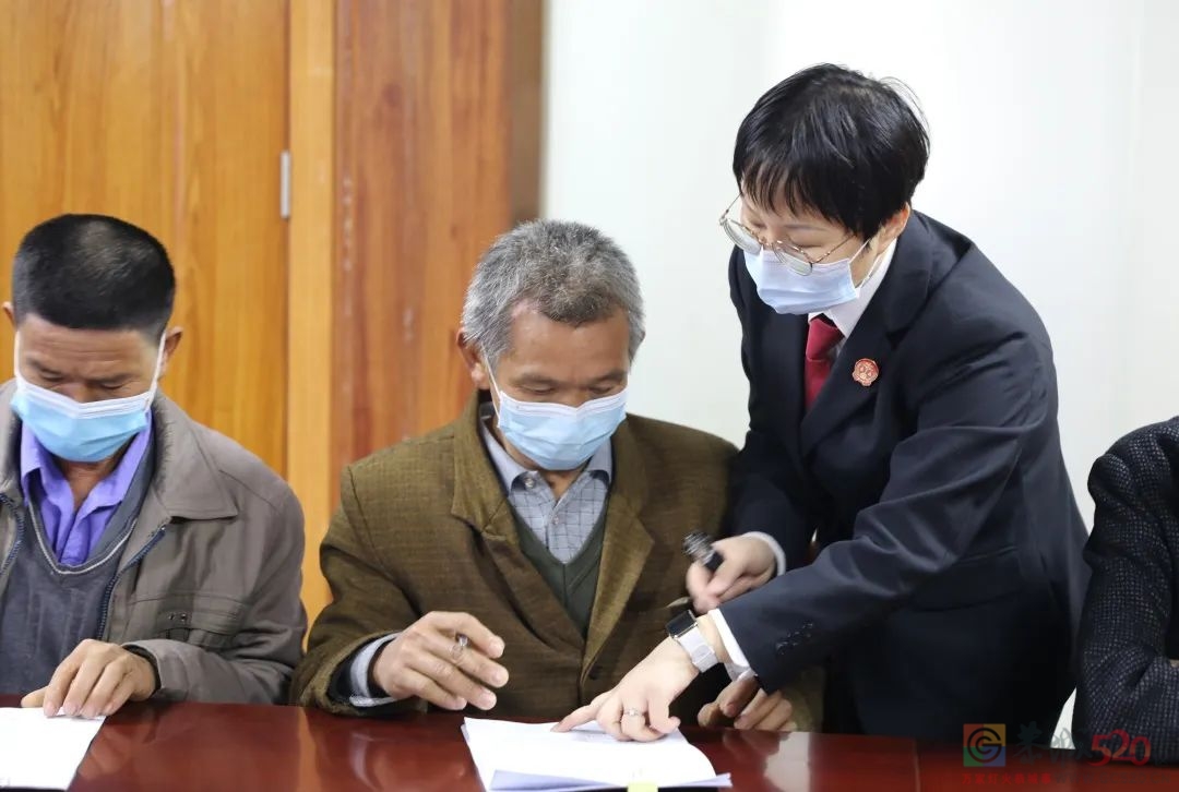 21位农民工27万薪酬 恭城法院1天全部化解843 / 作者:论坛小编01 / 帖子ID:293927