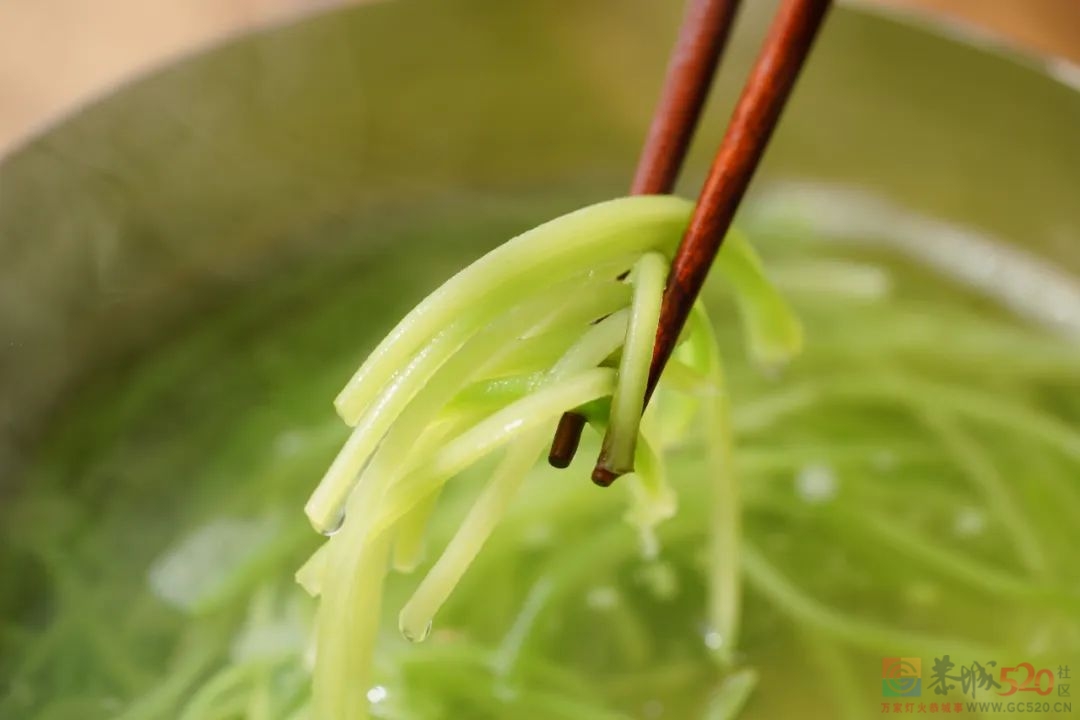 区区荷包蛋，能好吃上天不成？还真能。872 / 作者:爱生活爱美食 / 帖子ID:294290