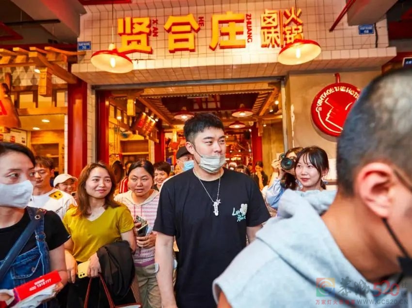 明星开店，人人喊打867 / 作者:儿时的回忆 / 帖子ID:296077