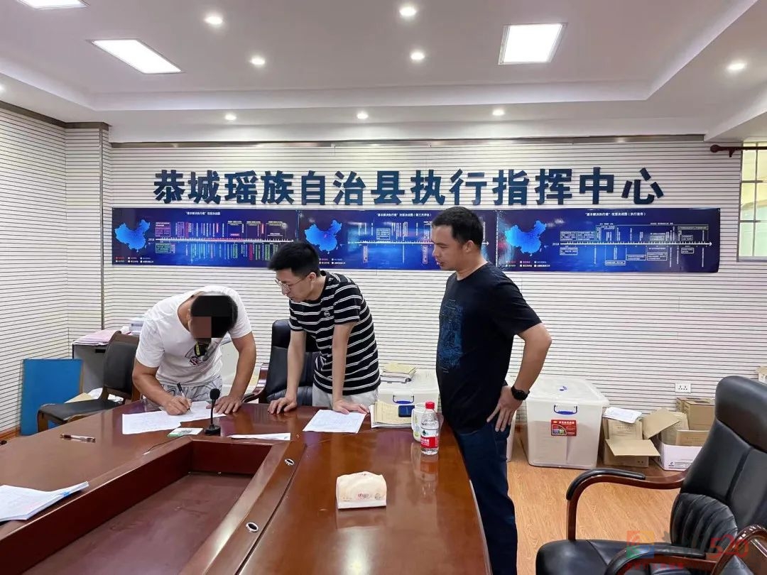 支付宝实名转账，对方却没收到钱，真相竟是...750 / 作者:论坛小编01 / 帖子ID:296341