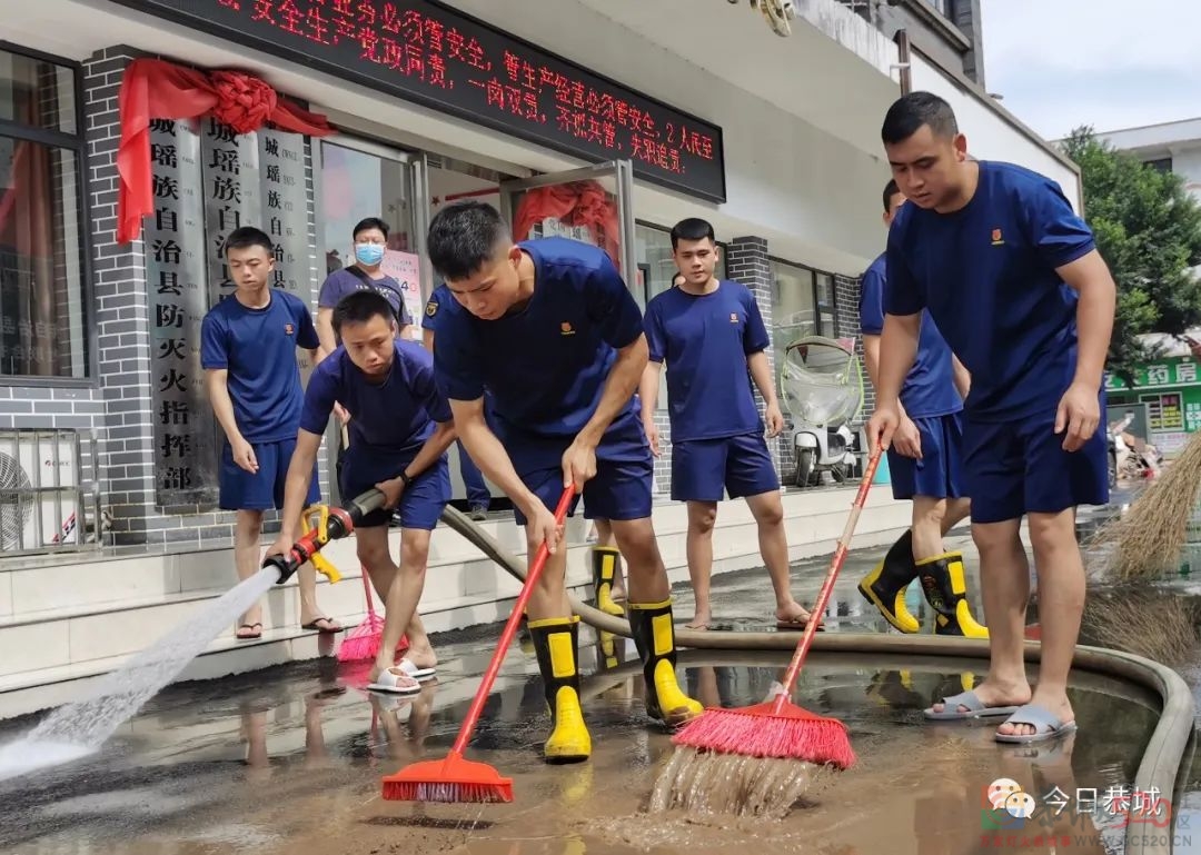 我县各单位积极投入到灾后重建工作353 / 作者:论坛小编01 / 帖子ID:296700