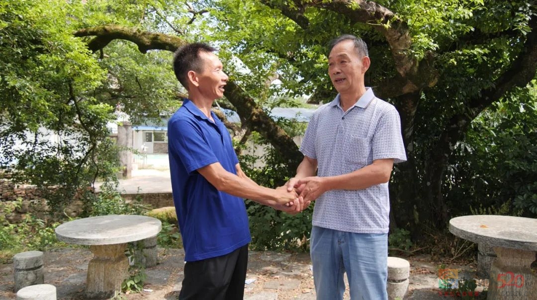 学生溺水获救 医德彰显光辉13 / 作者:论坛小编01 / 帖子ID:298193