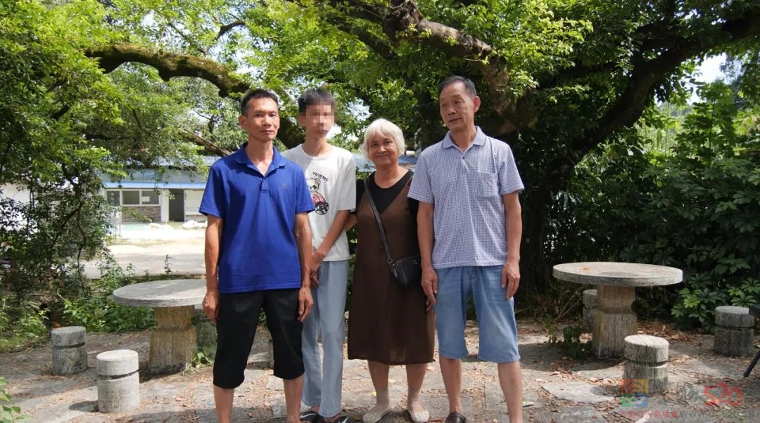学生溺水获救 医德彰显光辉805 / 作者:论坛小编01 / 帖子ID:298193