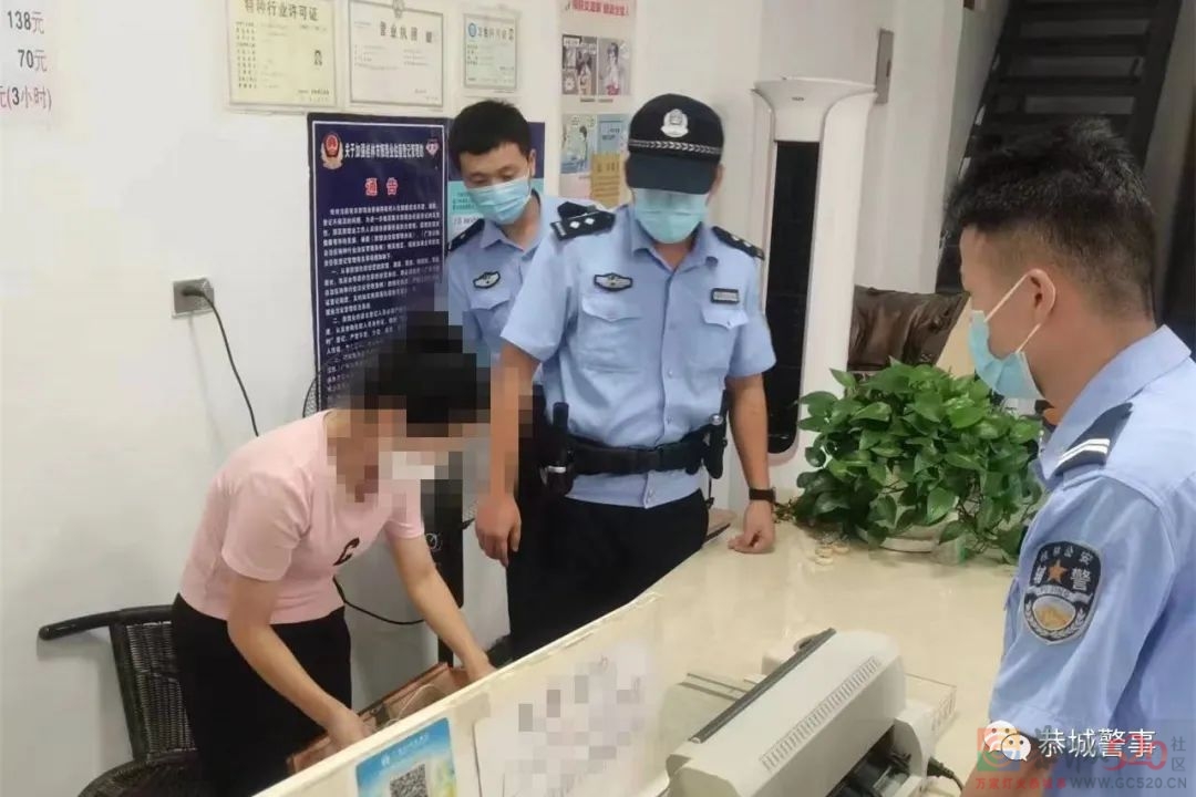 恭城县公安局开展夏夜治安巡查宣防集中统一行动803 / 作者:论坛小编01 / 帖子ID:298485