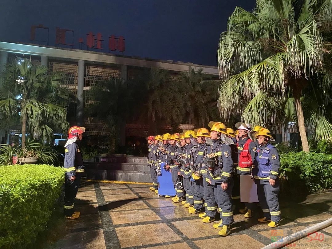 桂林消防联合多部门打通“生命通道” 拒绝“添堵”！517 / 作者:论坛小编01 / 帖子ID:299208