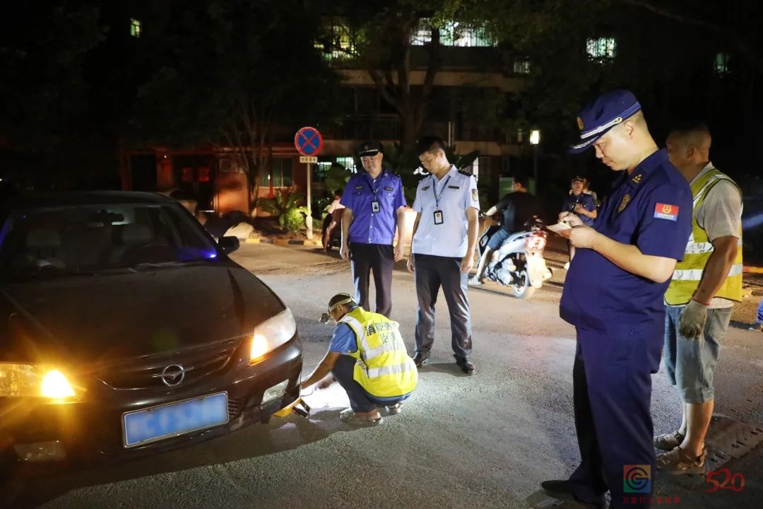 桂林消防联合多部门打通“生命通道” 拒绝“添堵”！525 / 作者:论坛小编01 / 帖子ID:299208