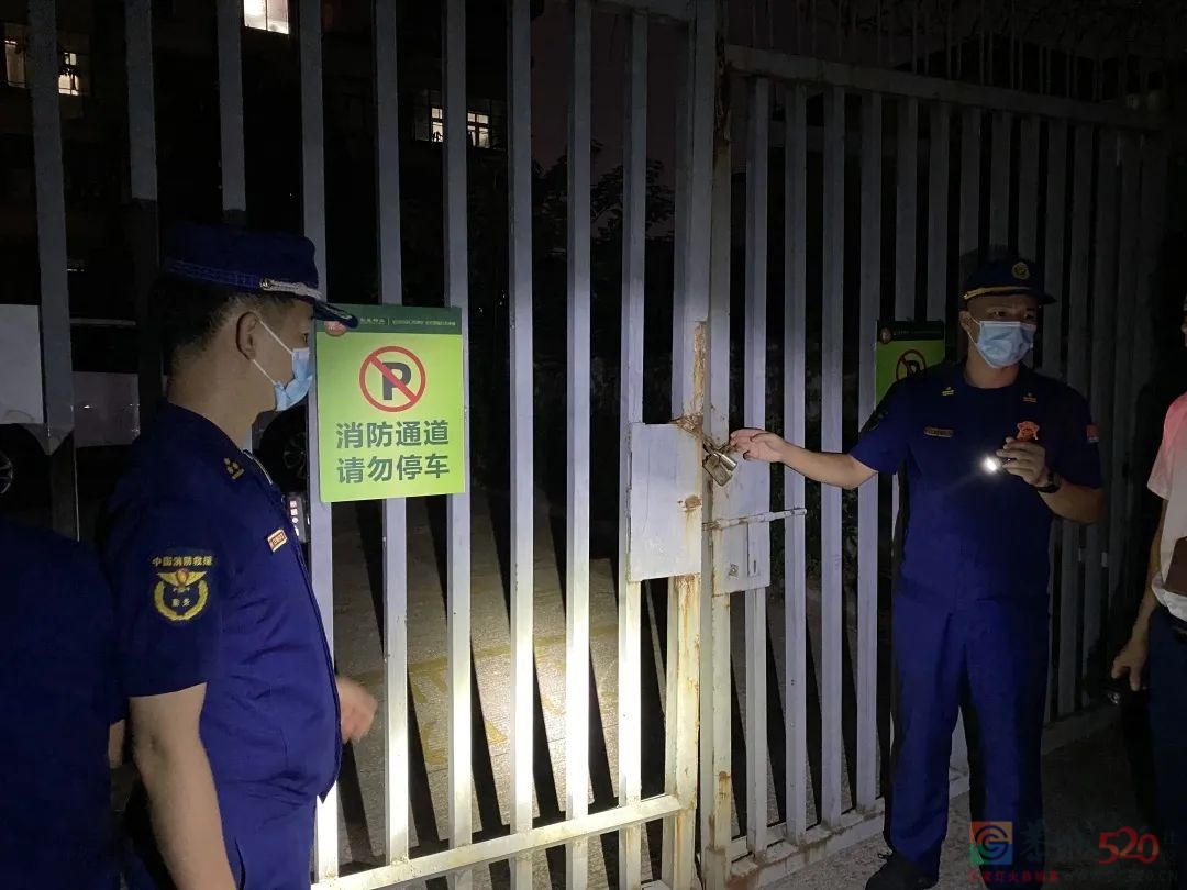桂林消防联合多部门打通“生命通道” 拒绝“添堵”！571 / 作者:论坛小编01 / 帖子ID:299208