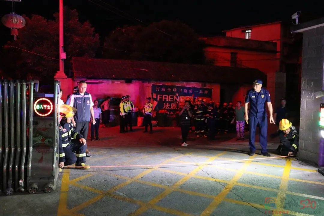 桂林消防联合多部门打通“生命通道” 拒绝“添堵”！192 / 作者:论坛小编01 / 帖子ID:299208