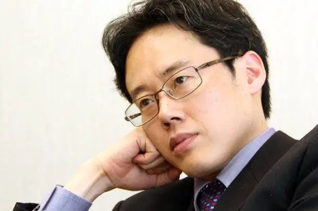 安倍vs女王：国葬不可怕，谁撞谁尴尬189 / 作者:儿时的回忆 / 帖子ID:299337