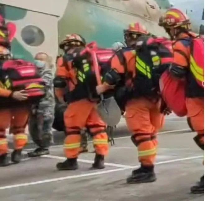 “好人救了好人”，这是今年最震撼的刷屏982 / 作者:儿时的回忆 / 帖子ID:299688