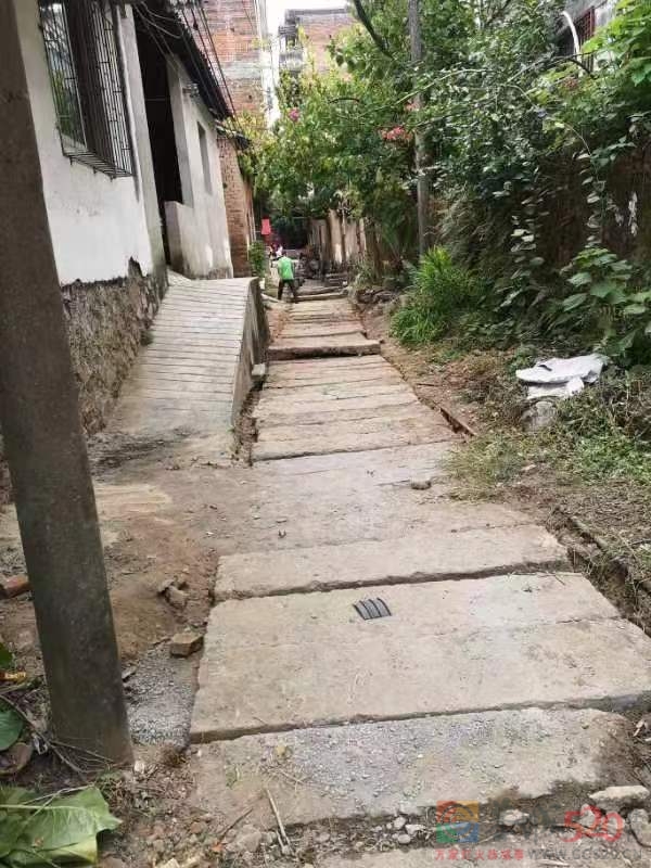 傅家街这条路开始维修了69 / 作者:闲不住a / 帖子ID:299982