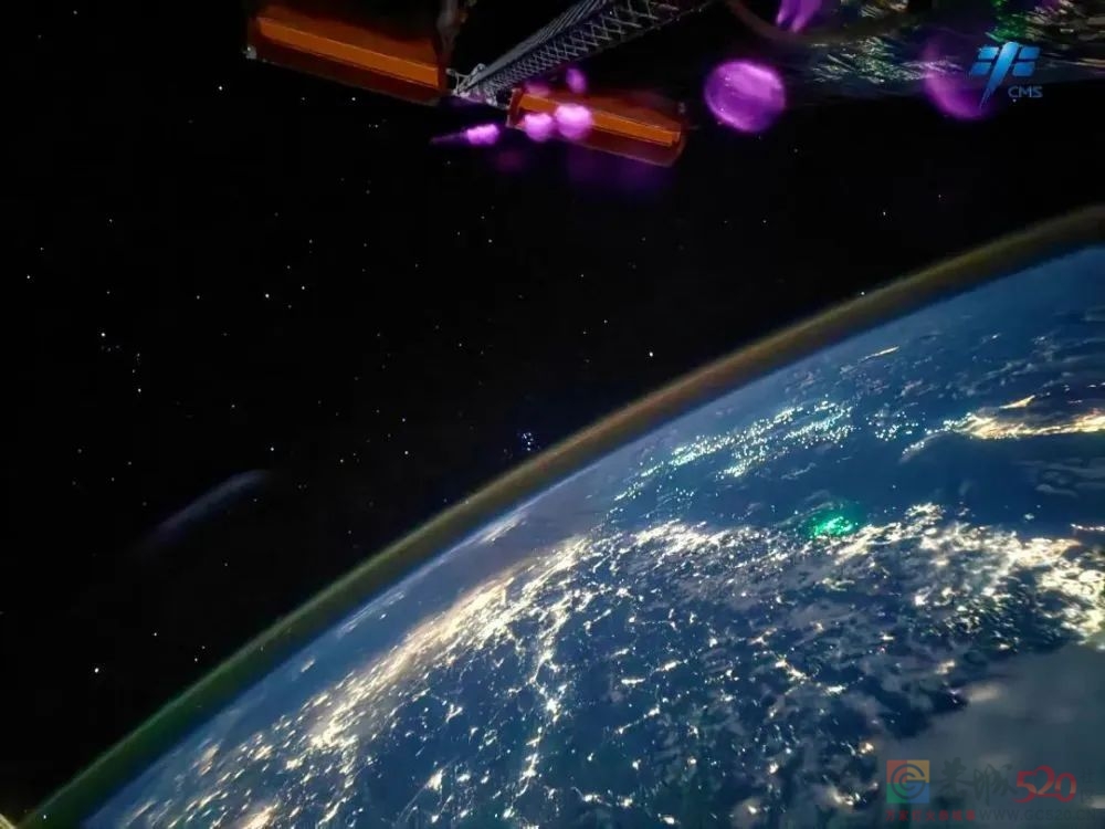 官方发布！这组摄影作品，宇宙第一好看！979 / 作者:登山涉水 / 帖子ID:300060