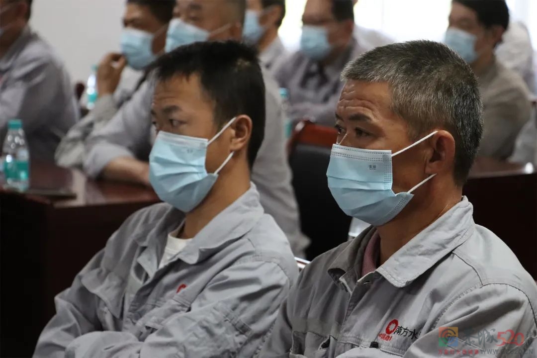 县人民医院走进桂林南方水泥有限公司开展急救知识讲座348 / 作者:论坛小编01 / 帖子ID:300368