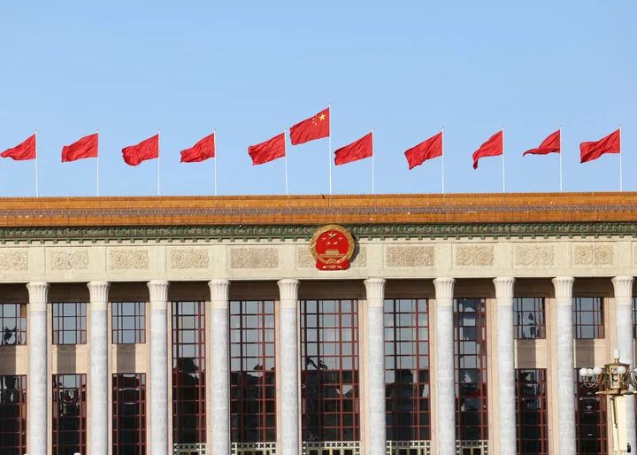 这是今晨的人民大会堂！504 / 作者:登山涉水 / 帖子ID:300394