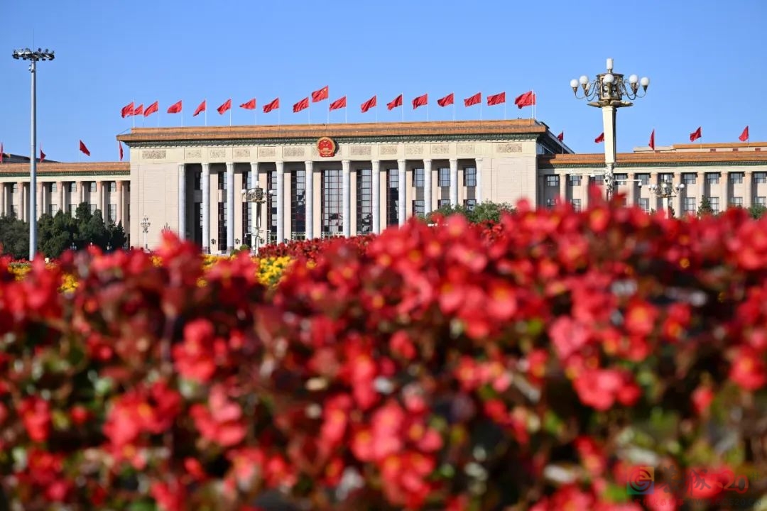 这是今晨的人民大会堂！545 / 作者:登山涉水 / 帖子ID:300394