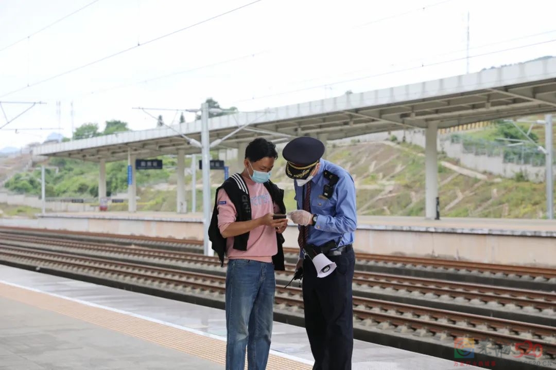 11月1日起，坐火车（进京除外）不需查验核酸证明720 / 作者:论坛小编01 / 帖子ID:300966