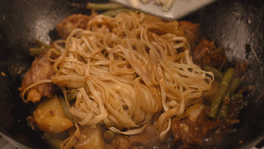 “我也不想吃那么多，可它真的太香了。”424 / 作者:爱生活爱美食 / 帖子ID:302744
