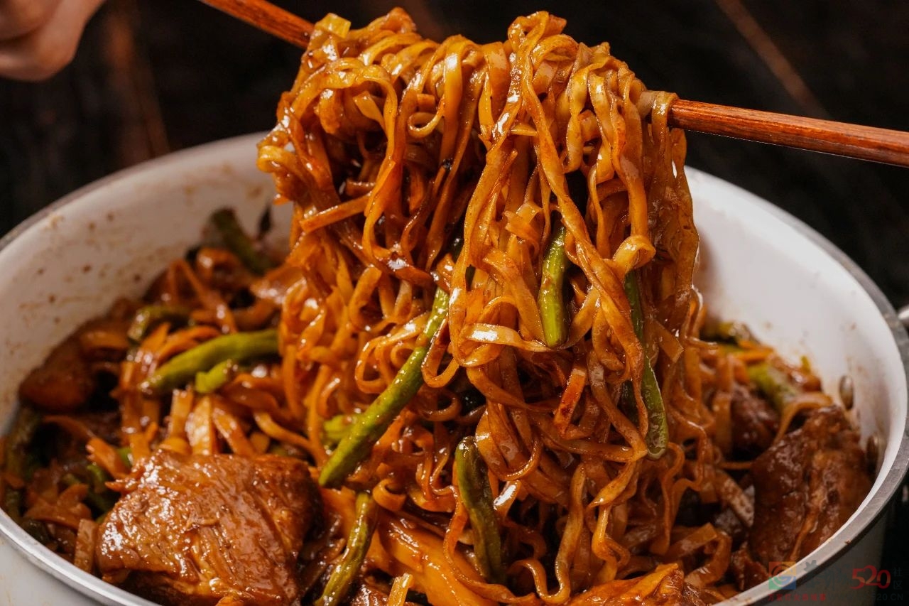 “我也不想吃那么多，可它真的太香了。”419 / 作者:爱生活爱美食 / 帖子ID:302744