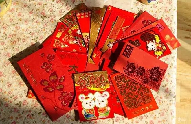 过年你是收红包的还是发红包的？大概能收/发多少？301 / 作者:论坛小编01 / 帖子ID:303479
