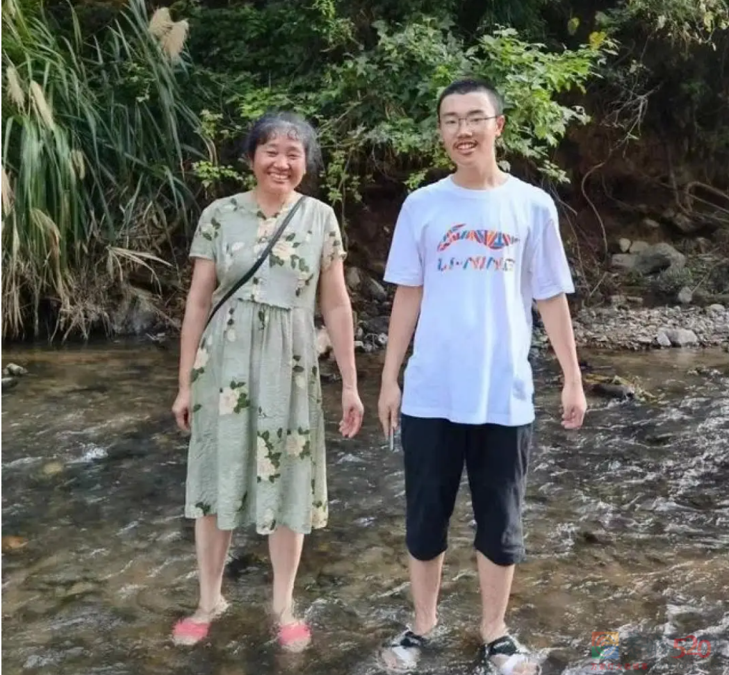 胡鑫宇被找到：人已死，案更奇，网友高呼“追问到底”…435 / 作者:圆月小侠 / 帖子ID:303764