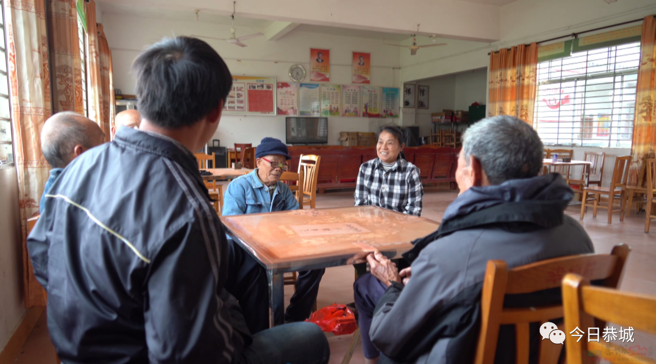 我县设立理事会 推行“低彩礼”895 / 作者:论坛小编01 / 帖子ID:306830