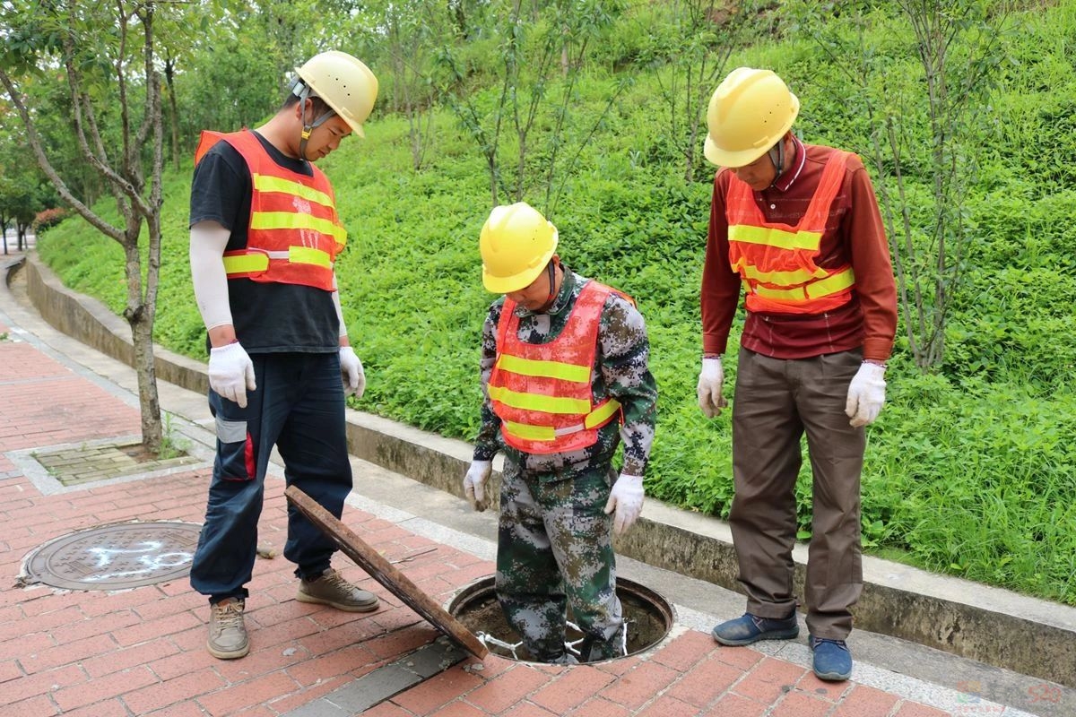 小小防坠网，守护百姓“脚下安全”142 / 作者:论坛小编01 / 帖子ID:306988