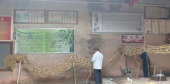 美丽苔塘草龙生606 / 作者:论坛小编01 / 帖子ID:308040