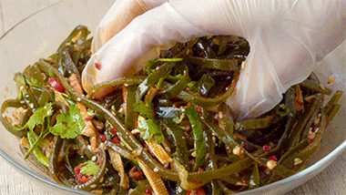 冬天吃火锅，夏天吃凉拌菜。87 / 作者:爱生活爱美食 / 帖子ID:308494
