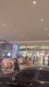 泰国枪击案14岁凶手曝光！读私立名校学费超贵，杀人前靶场疯狂训练状态恐怖！91 / 作者:儿时的回忆 / 帖子ID:310843