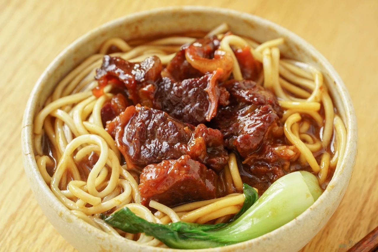 亲妈级炖牛肉教程，吃一个假期都不腻，舌头都快化了。631 / 作者:爱生活爱美食 / 帖子ID:311159