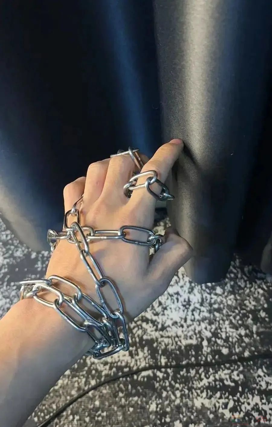 当一个男人决定去擦边467 / 作者:儿时的回忆 / 帖子ID:312063
