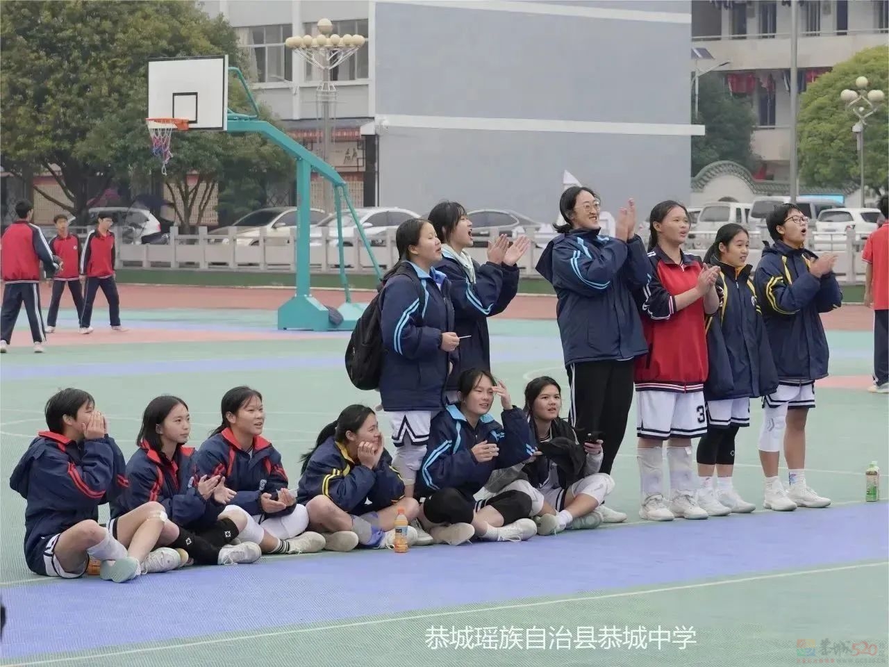 绘梦青春   迎“篮”拼搏——热烈祝贺恭城中学在全县高中生篮球比赛中荣获男女双冠766 / 作者:论坛小编01 / 帖子ID:312222